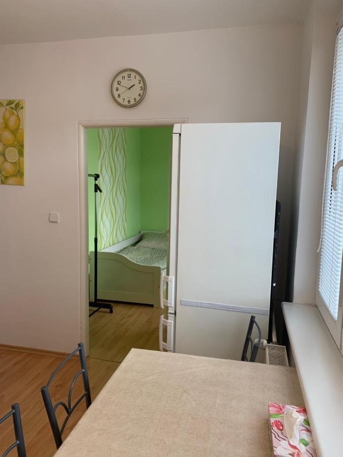 Apartment Botanika2 Trnava Exteriör bild