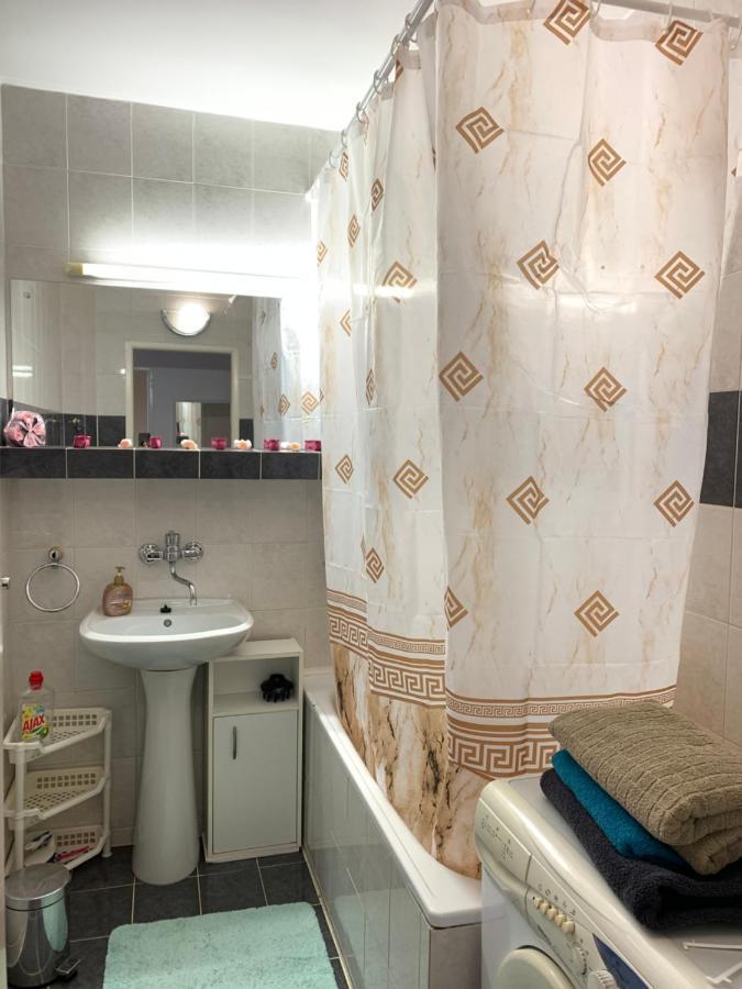 Apartment Botanika2 Trnava Exteriör bild